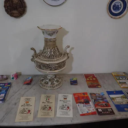 Domus Toledo Apartment *