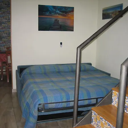 Domus Toledo * Неаполь