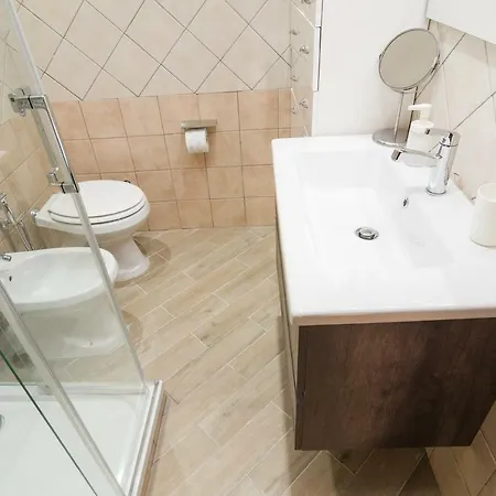 Domus Toledo Неаполь